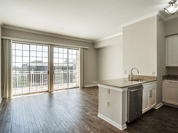 4th image of 3225 Turtle Creek Blvd #1437