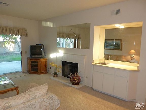 2nd image of 426 Desert Falls Dr N