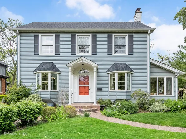 671 Euclid Ave, Glen Ellyn, IL 60137