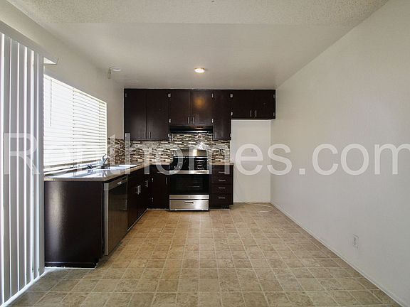 2nd image of 10898 Greenford Dr