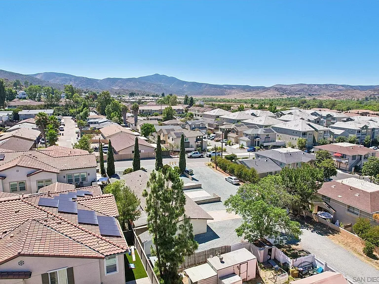 8717 Carribean Way — Photo 48