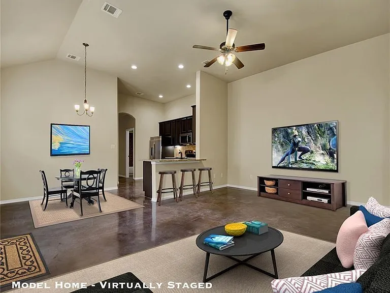 265 Joanne Loop #A — Photo 1