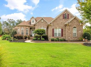 105 Mildredspring Ct, Huntsville, AL 35806