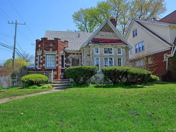 294 Riverside Dr, Detroit, MI 48215