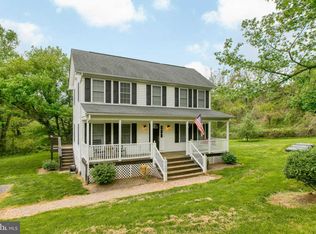 11488 Farm House Rd, Markham, VA 22643