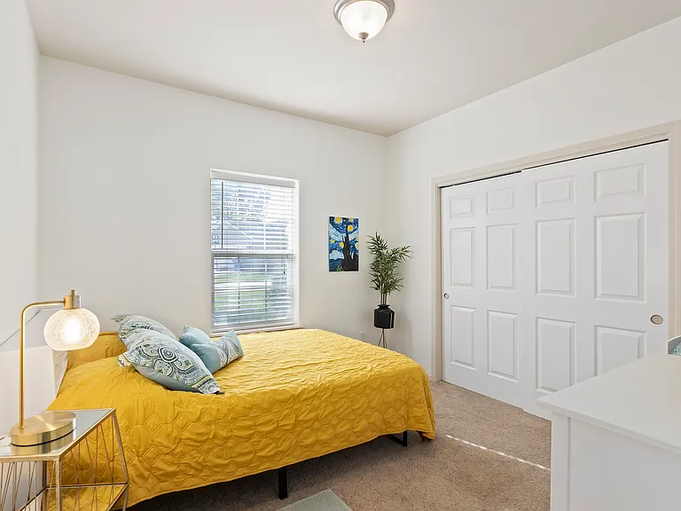 1544 Vista Dr — Photo 12