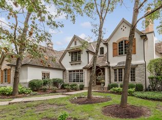 1701 Mansie Ct, Libertyville, IL 60048