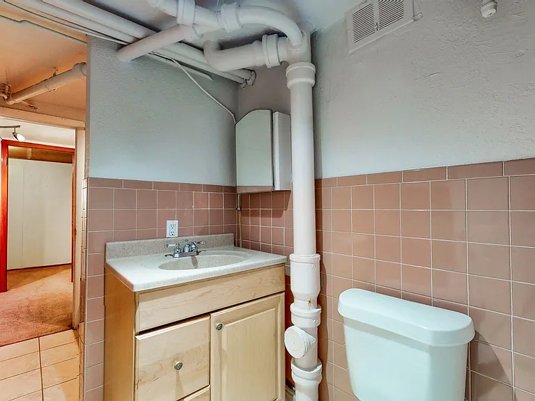 3317 N Saint Paul St — Photo 29