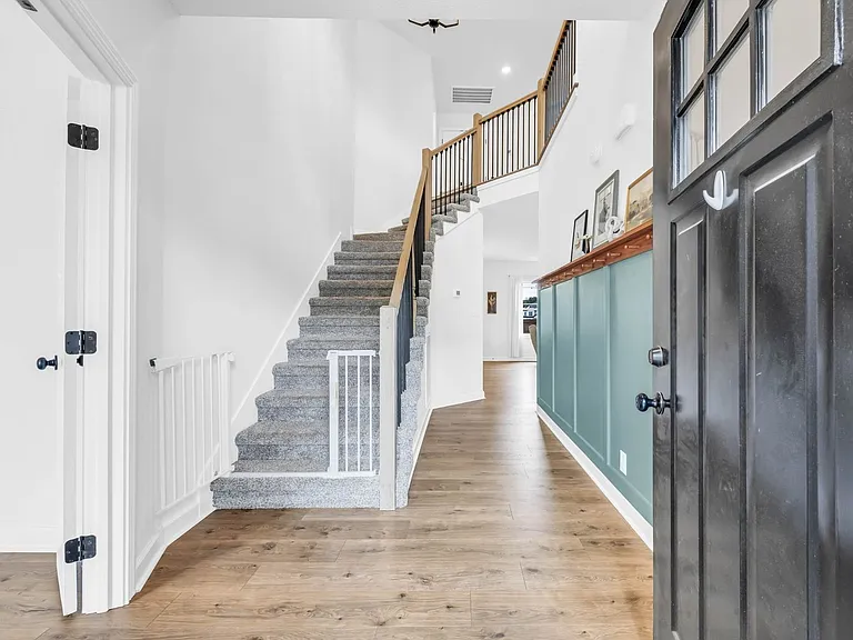 2023 Ireland Way — Photo 4