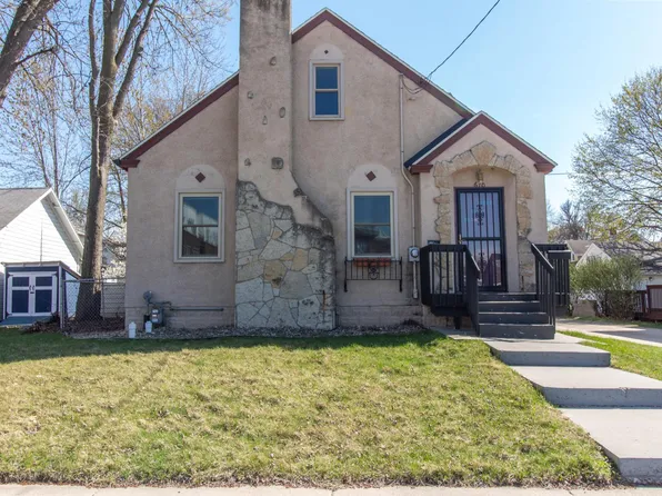 610 4th St NW, Rochester, MN 55901