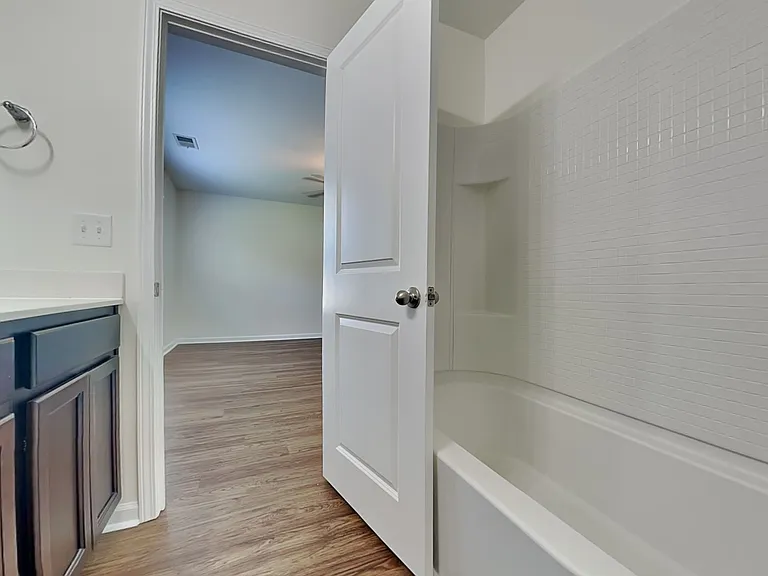 129 Orion Way — Photo 10