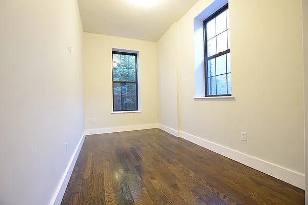 Rented by null | media 14