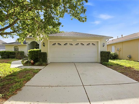 2nd image of 24644 Laurel Ridge Dr