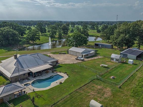 3rd image of 2213 County Road 3140