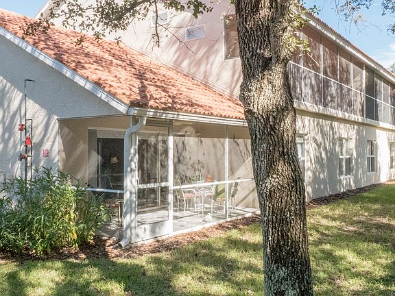 3rd image of 7140 Cedar Hollow Cir