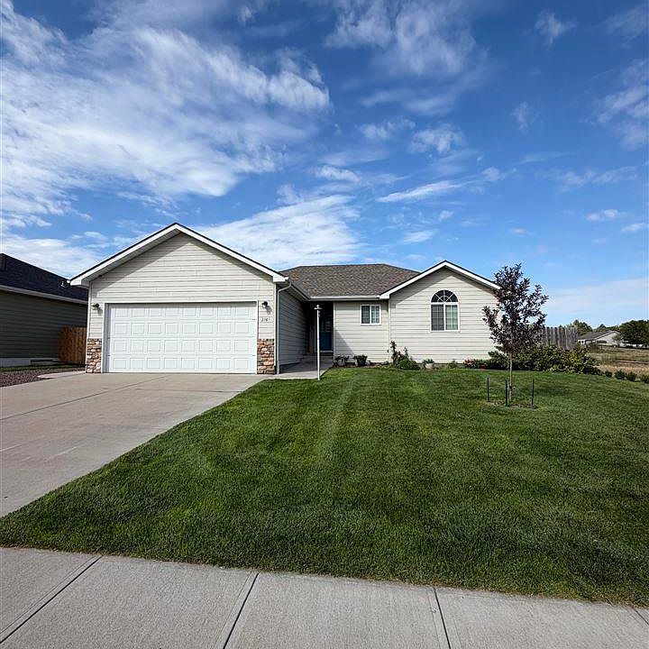 1st image of 2766 Verde Ln