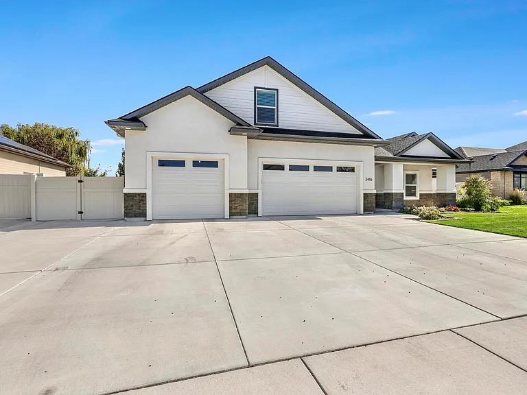 2416 Blick Ln — Photo 45