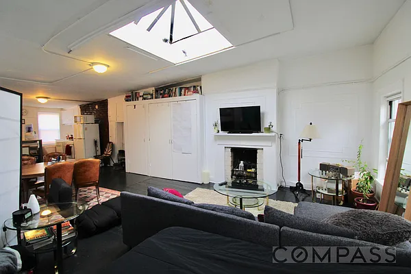 Rented by Compass | media 15