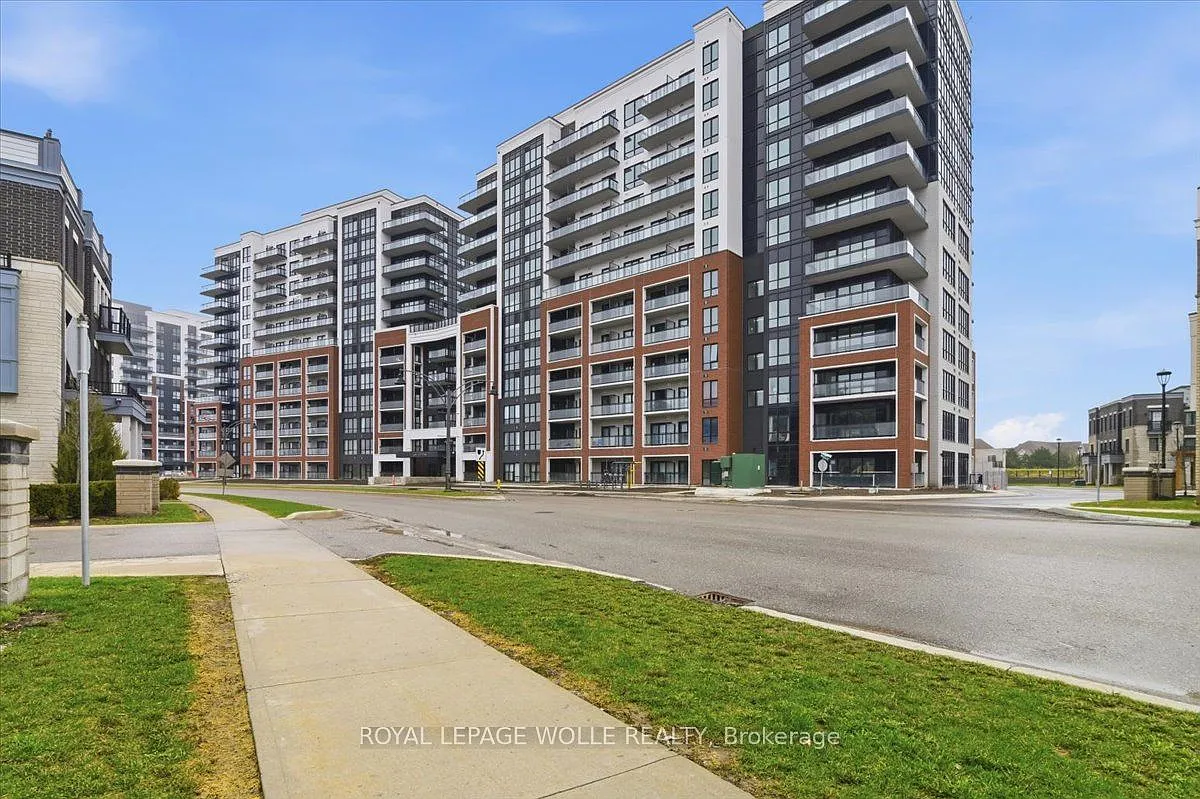 Building Photo - 51 Clarington Blvd #1117