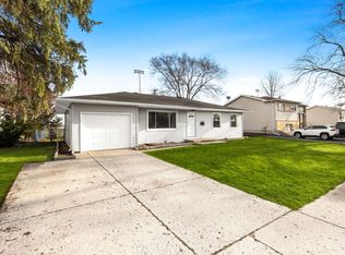 2522 Ravinia Ln, Woodridge, IL 60517