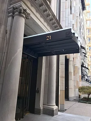 Sold by Flat Iron Real Estate | media 15