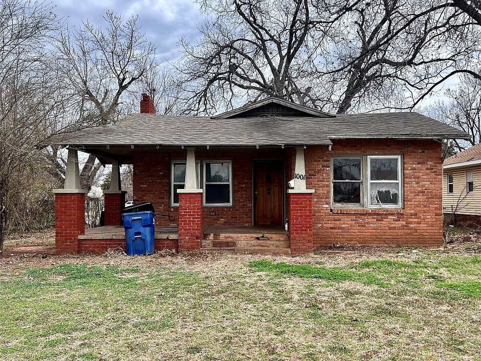 1001 S 17th St, Chickasha, OK 73018 | Zillow