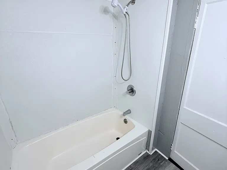 228 E Laurel Ave #3 — Photo 7