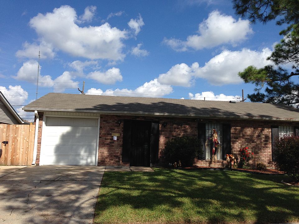 1st image of 1869 Green Oak Dr