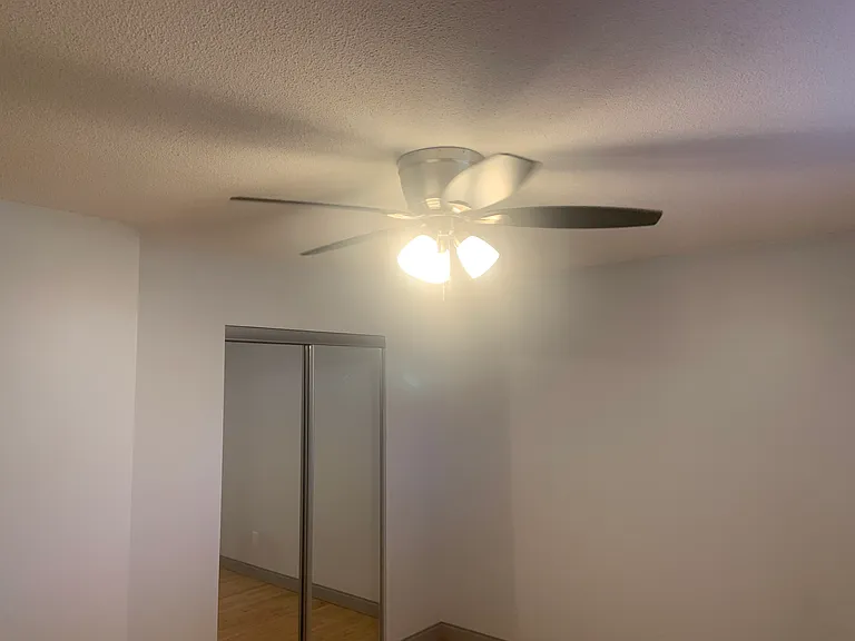 4511 Rogers Rd #B — Photo 9