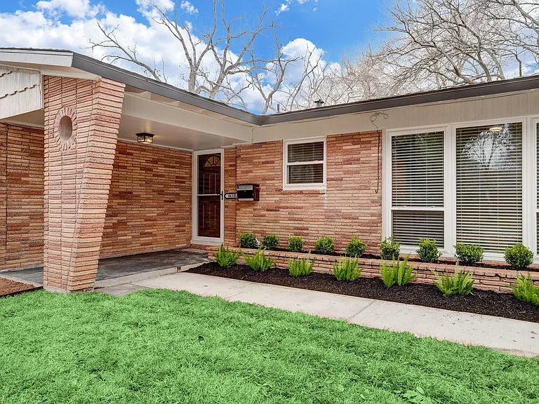 8610 Bevlyn Dr — Photo 3