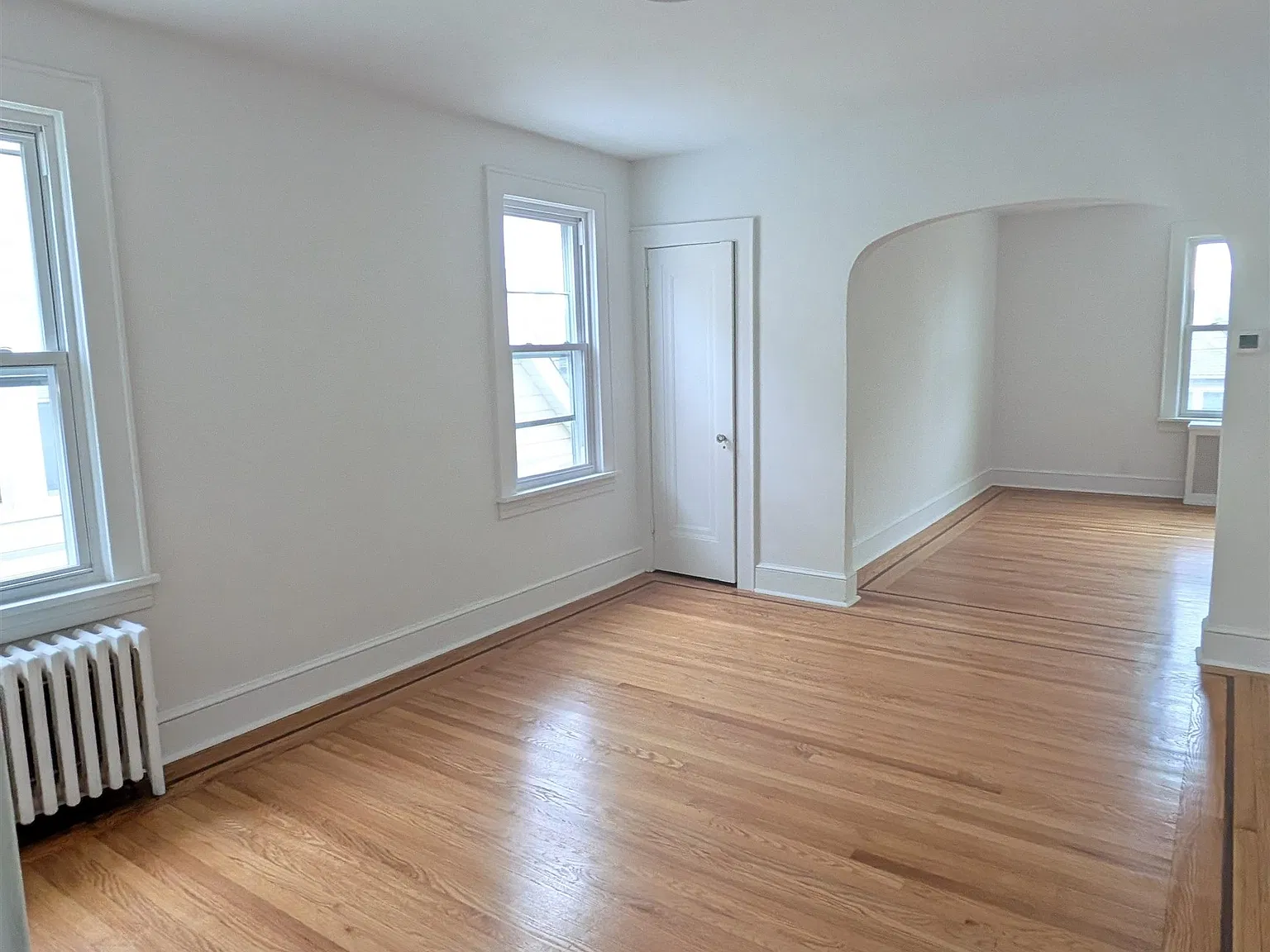 2 bed, 1.0 bath, 900 sqft, $2,750 — Photo 3