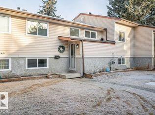1795 Lakewood Rd S, Edmonton, AB T6K3Y1