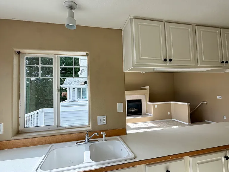 16252 Audubon St #203 — Photo 6