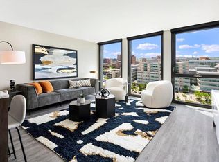 1530 W Adams St #2, Chicago, IL 60607