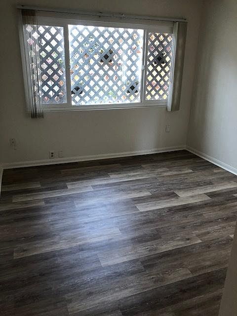 2nd image of 624A N Nevada St
