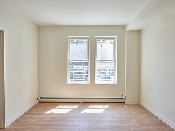 3rd image of 1618 Taylor Ave APT 2R