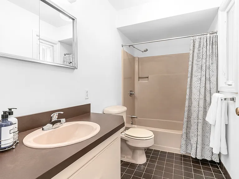 222 Buckskill Rd — Photo 10