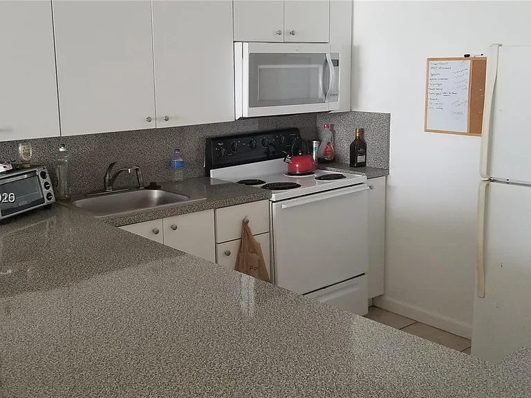 13155 Ixora Ct #810 — Photo 7