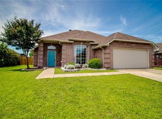 907 Bermuda St, Forney, TX 75126