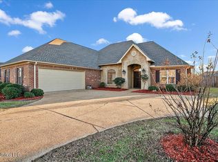 122 Rockbridge Xing, Clinton, MS 39056