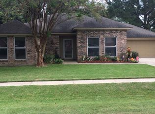 309 Bull Run Cir, Broussard, LA 70518