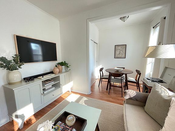 2nd image of 95-10 88th St #2