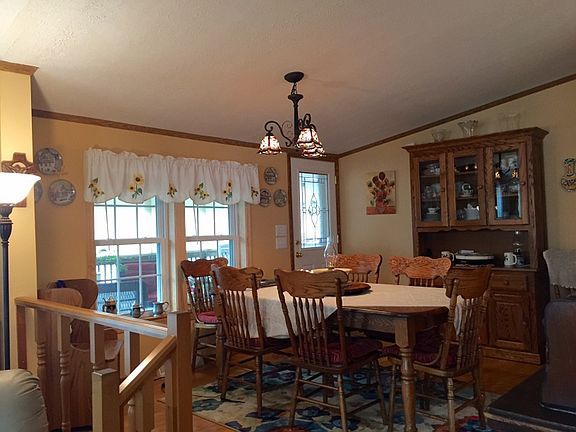 3rd image of 35959 Dutch Dr