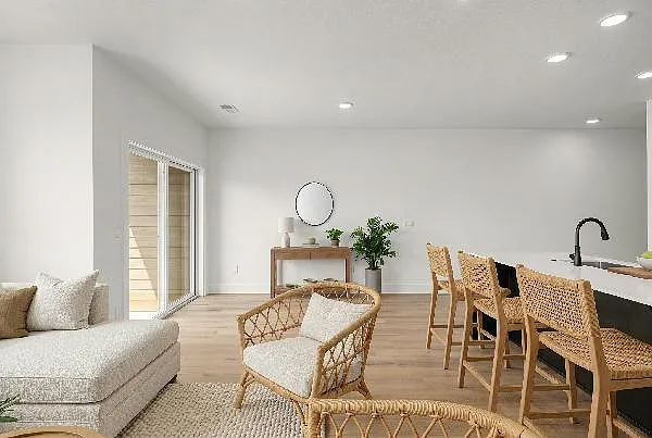 3 bed, 2.5 bath, 1816 sqft, $2,950 — Photo 4