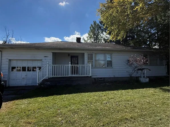 14637 Mayfield Rd, Huntsburg, OH 44046