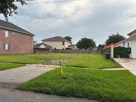 5th image of 1213 Ridgelake Dr