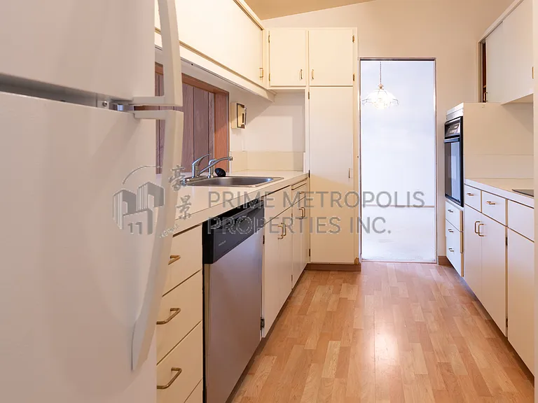 13305 SE 42nd St — Photo 15