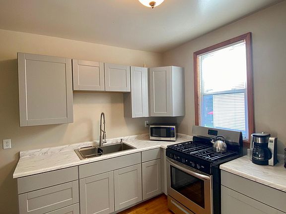 2nd image of 2471 N Fratney St #A