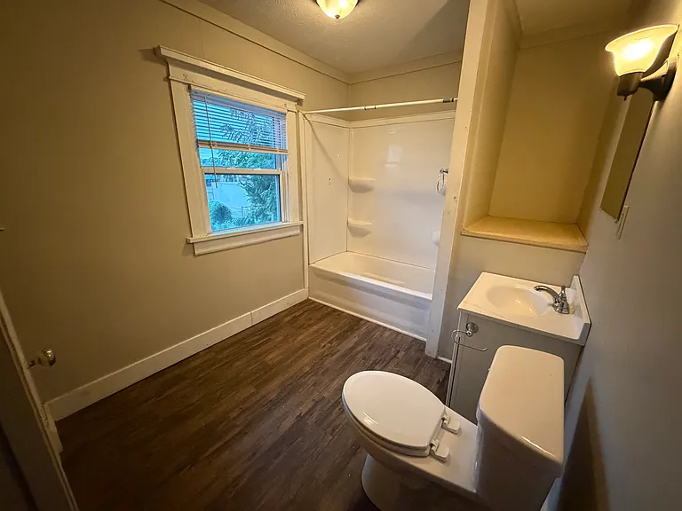 6200 Ballard Ave #1 — Photo 9