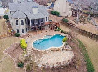 847 Valley Dr, Canton, GA